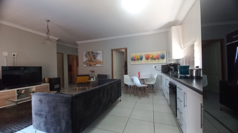 4 Bedroom Property for Sale in Langenhovenpark Free State